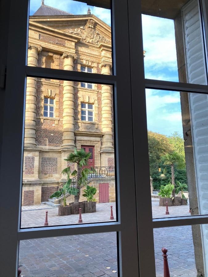 Suite Charles - Vue Musee Rimbaud Charleville-Mézières المظهر الخارجي الصورة